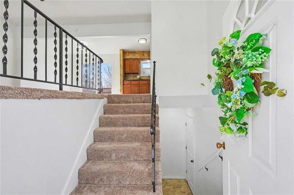 21395 W 181ST Street — photo 3