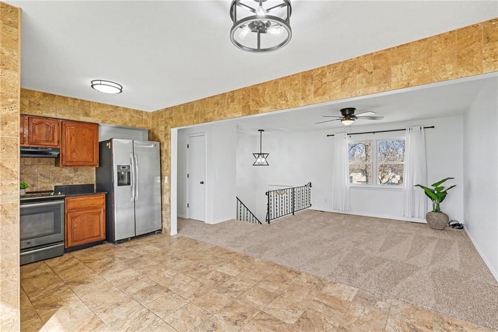 21395 W 181ST Street — photo 6