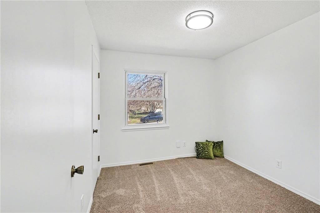 21395 W 181ST Street — photo 13