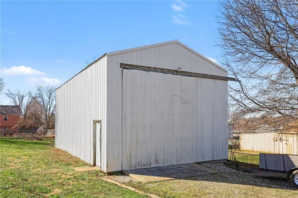 21395 W 181ST Street — photo 18