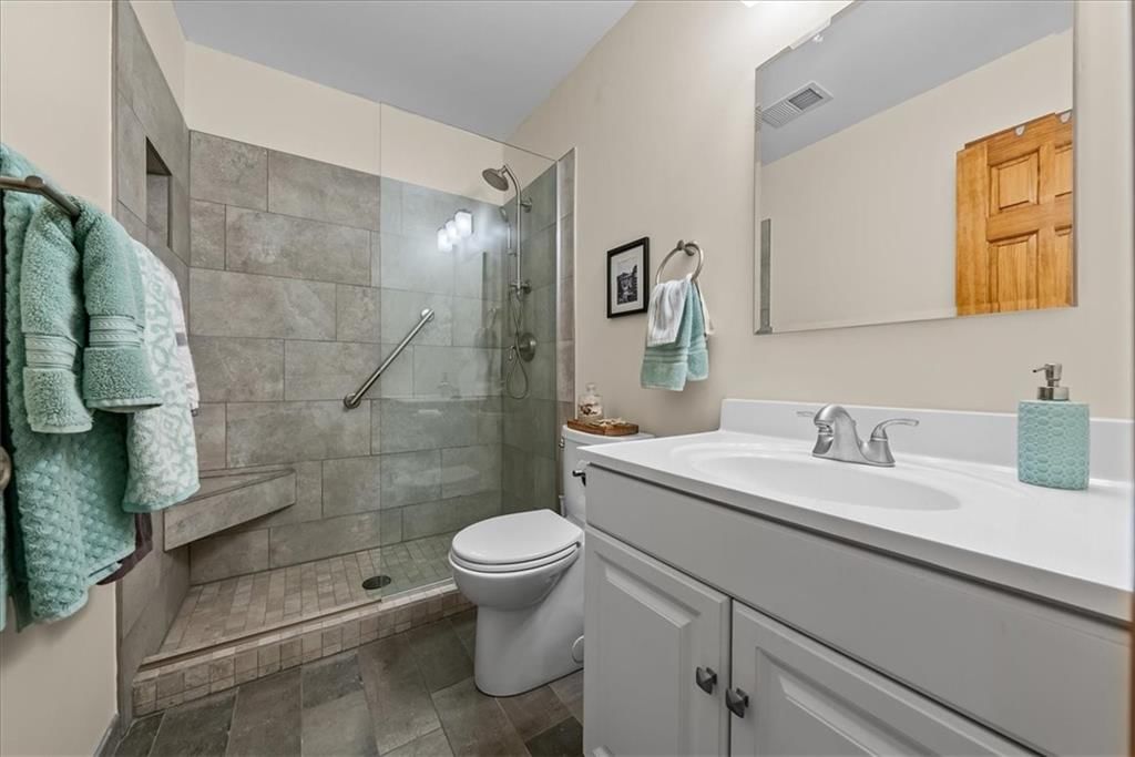 12404 S Albervan Street — photo 15