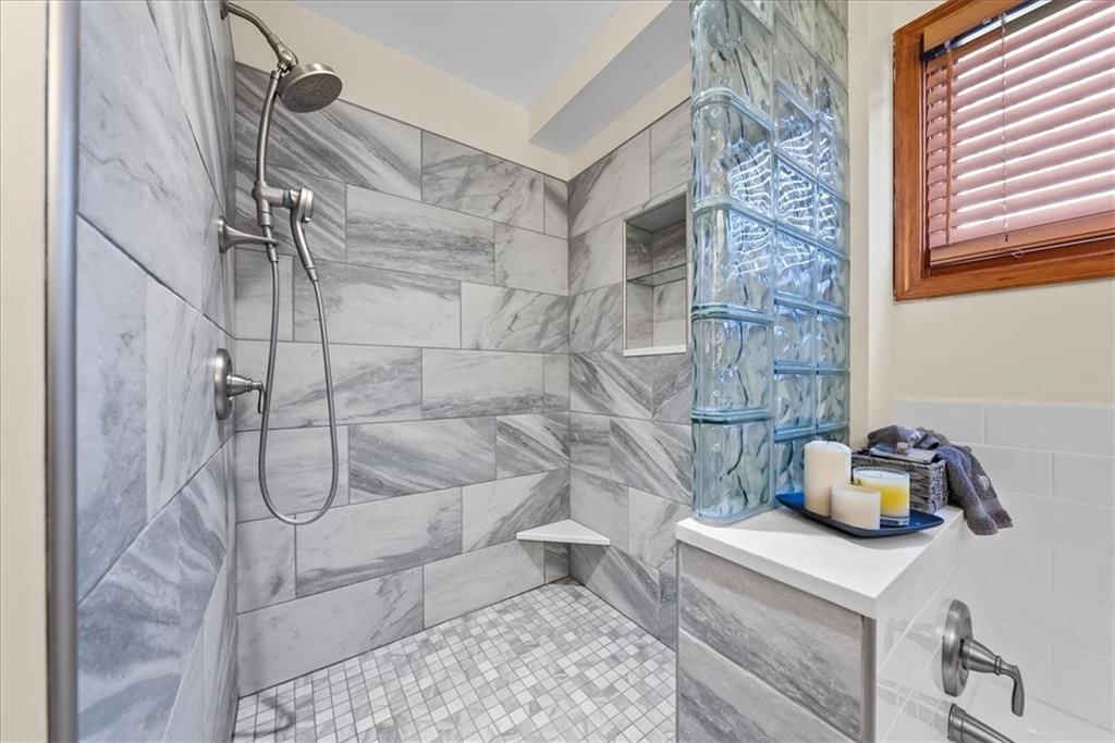 12404 S Albervan Street — photo 19