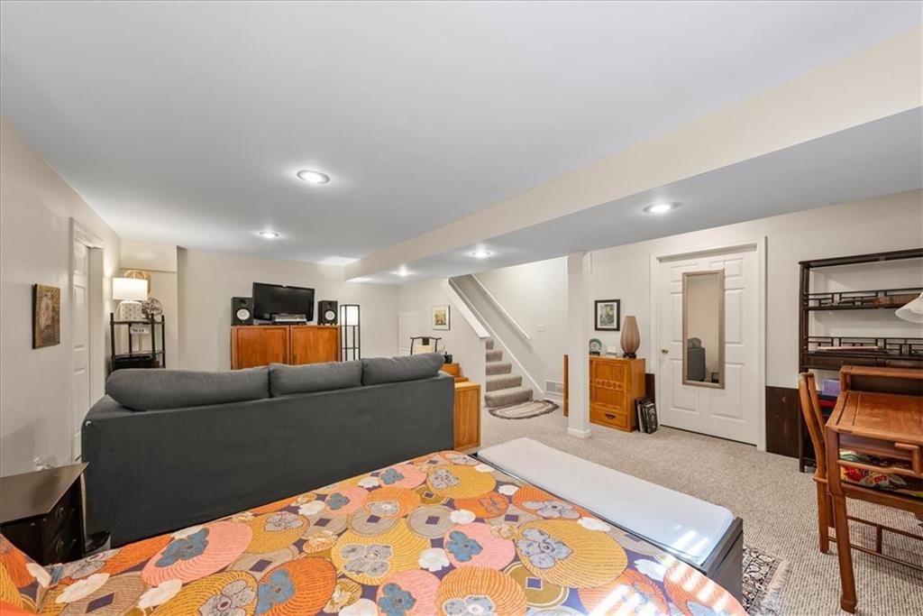 12404 S Albervan Street — photo 24