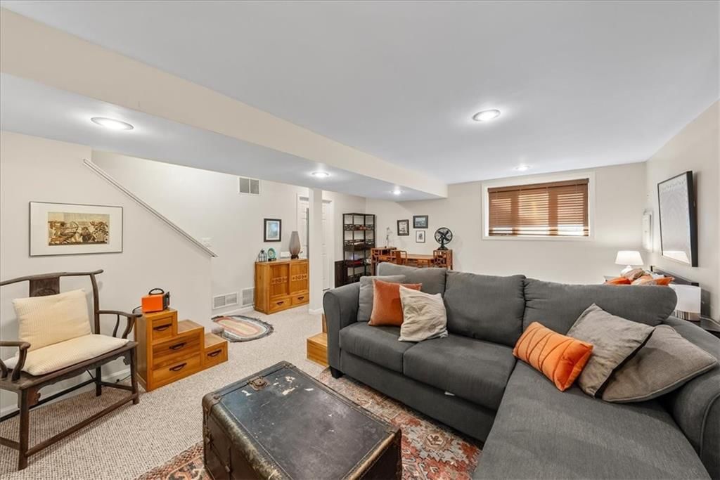 12404 S Albervan Street — photo 25