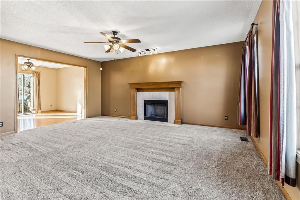 7436 N LEWIS Avenue — photo 8