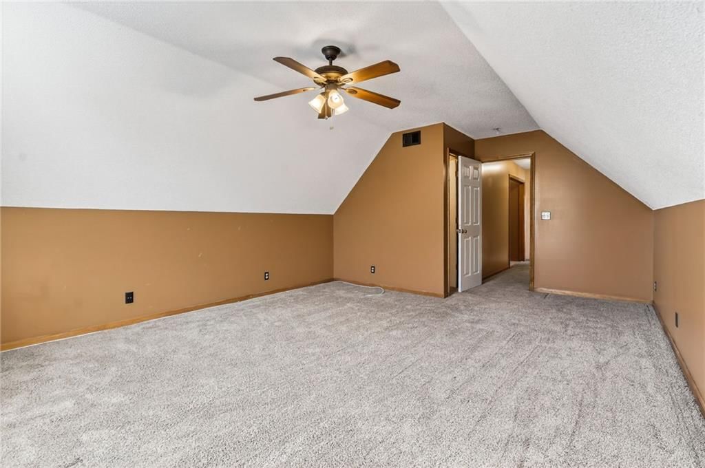 7436 N LEWIS Avenue — photo 21