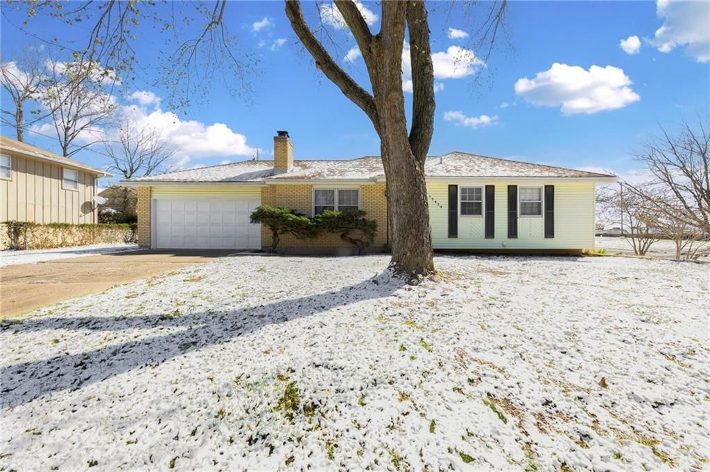 13429 Winchester Avenue — photo 2