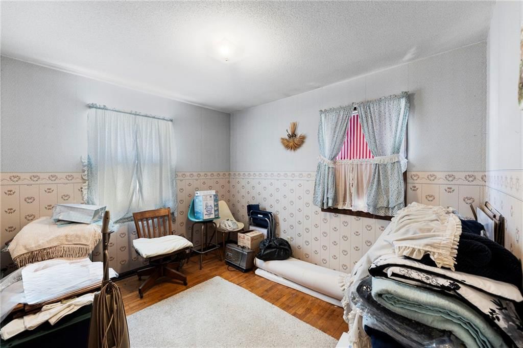 13429 Winchester Avenue — photo 20