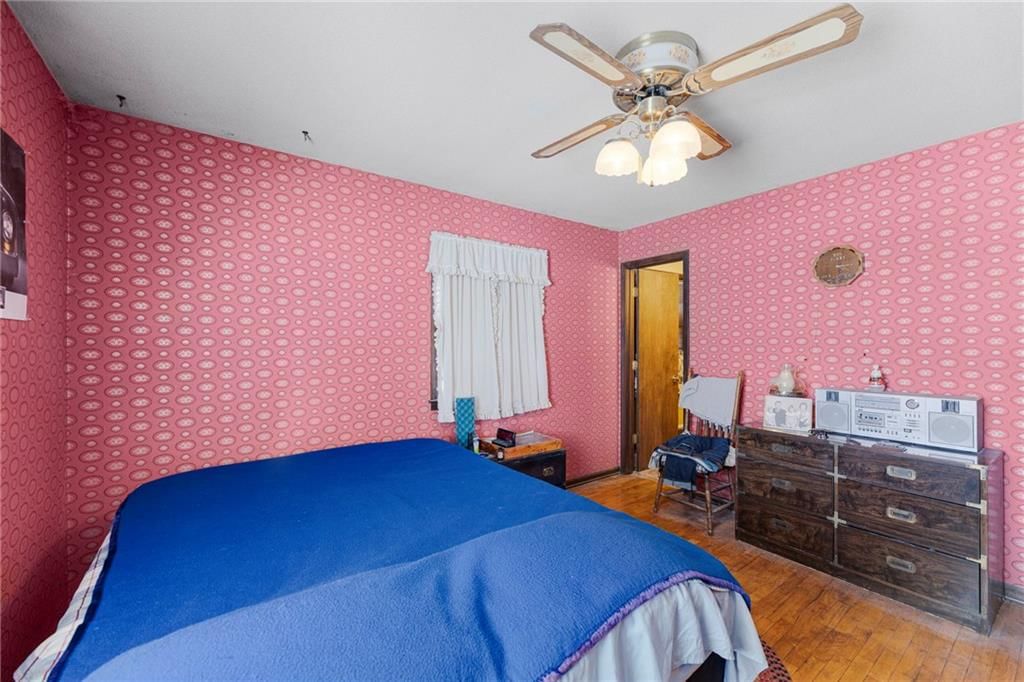 13429 Winchester Avenue — photo 25