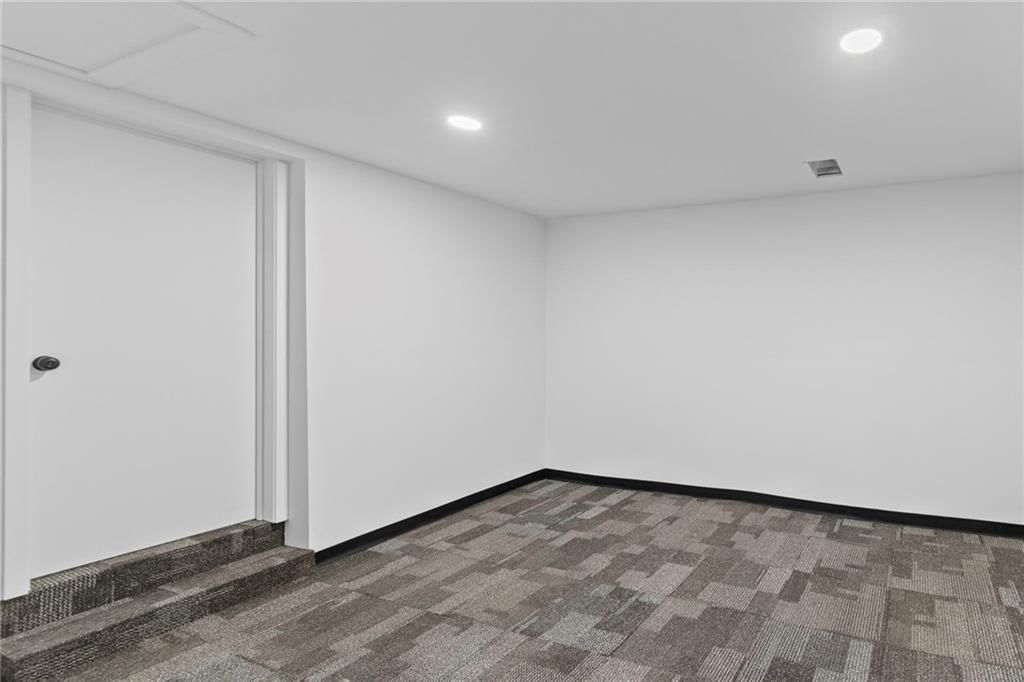 2015 NW 50th Street — photo 16