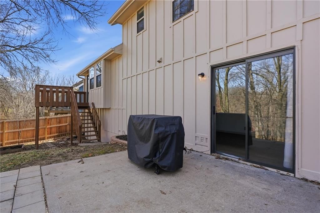 8604 NW 81st Terrace — photo 32
