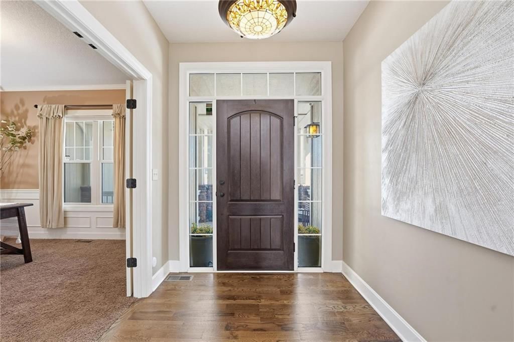 1401 NE Ernest Way — photo 2