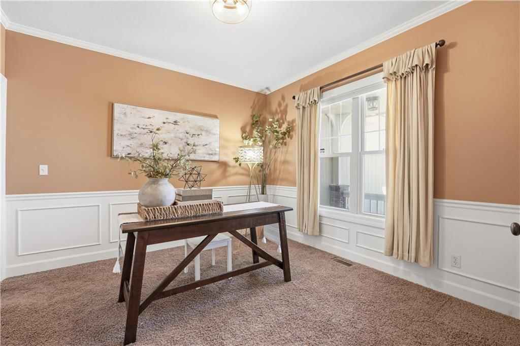 1401 NE Ernest Way — photo 3