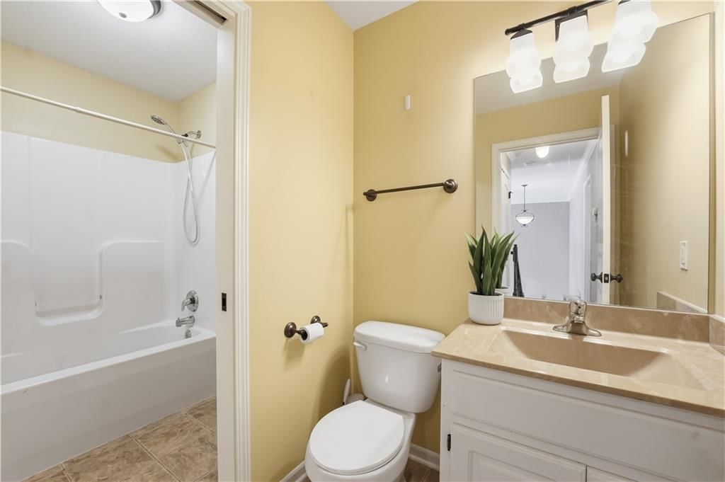 1401 NE Ernest Way — photo 32