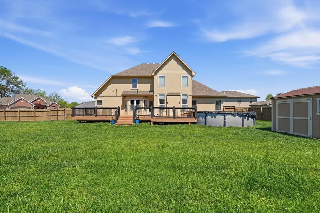 1401 NE Ernest Way — photo 47