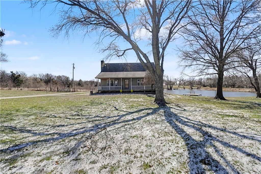 16015 Leavenworth Road — photo 2