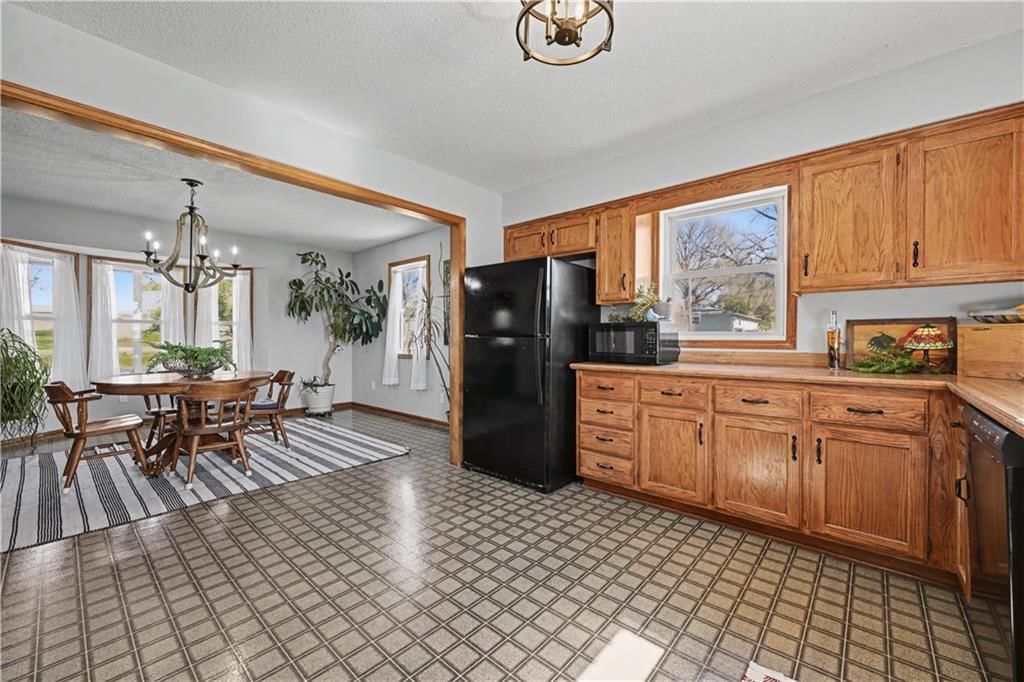 16015 Leavenworth Road — photo 14