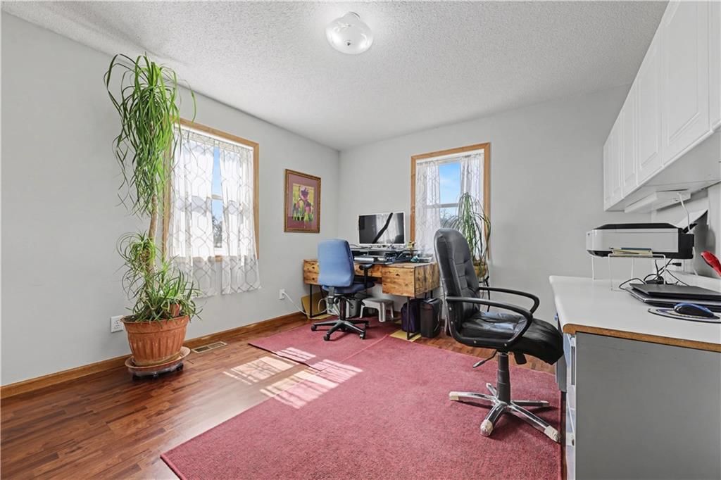 16015 Leavenworth Road — photo 18
