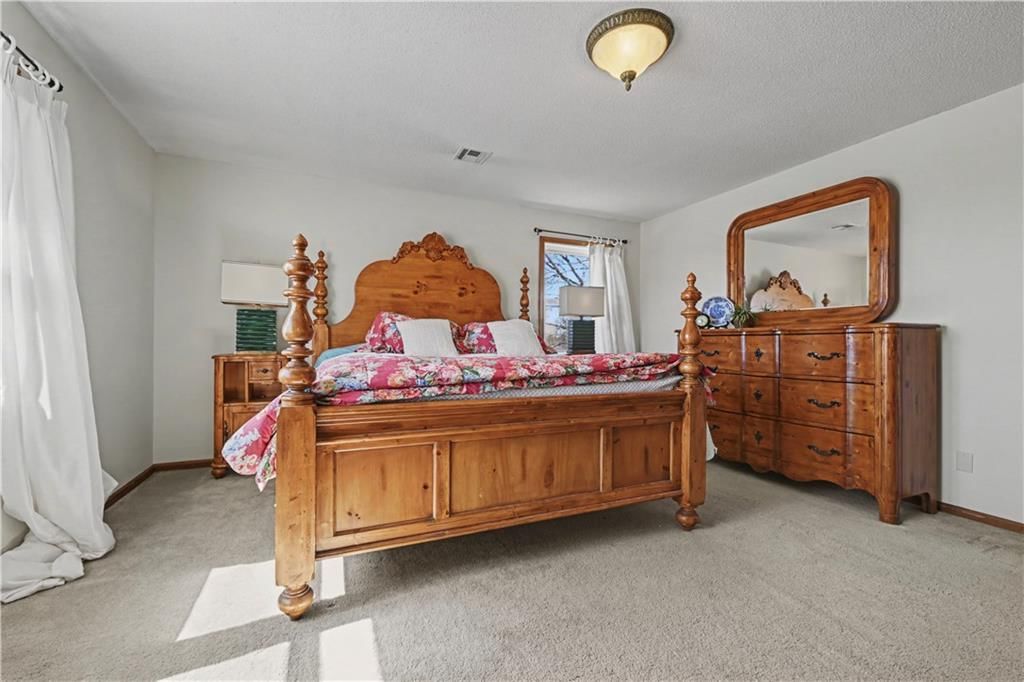 16015 Leavenworth Road — photo 22