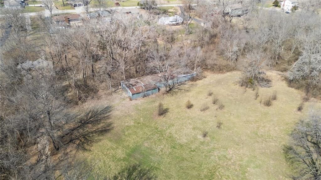 7650 Larson Avenue — photo 12