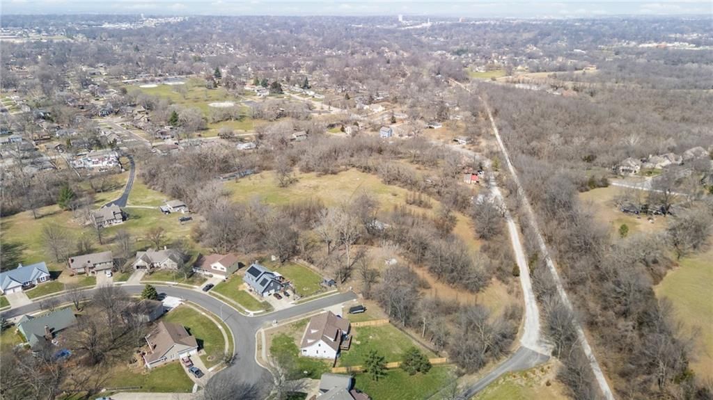 7650 Larson Avenue — photo 22