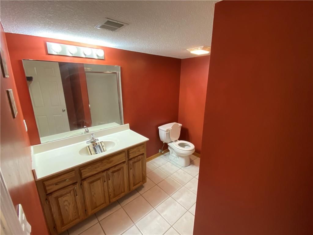 2224 NE 158th Street — photo 16