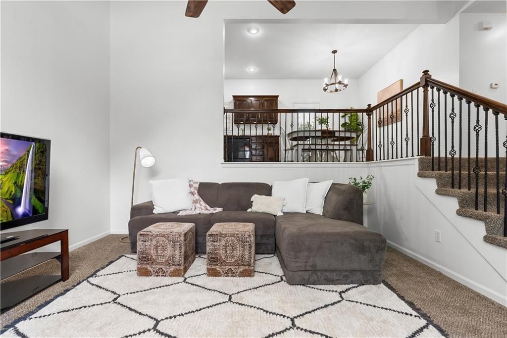 712 Locust Street — photo 4