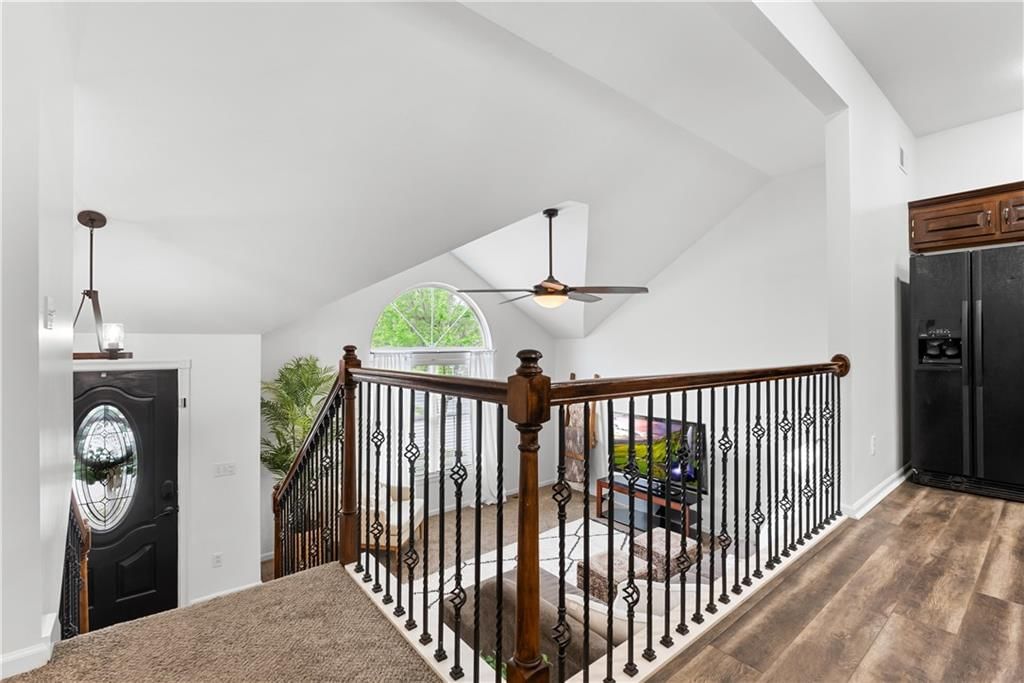 712 Locust Street — photo 5