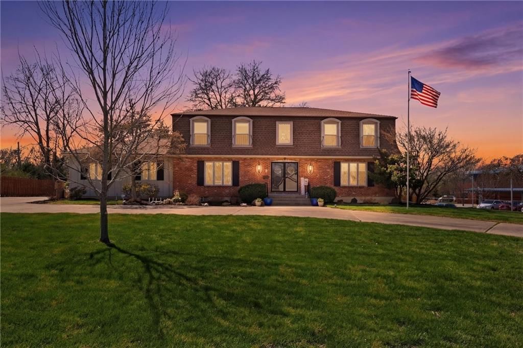 4950 Parish Drive — photo 2