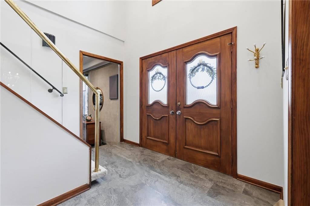 4950 Parish Drive — photo 5