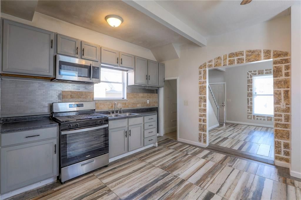 937 Riverview Avenue — photo 13