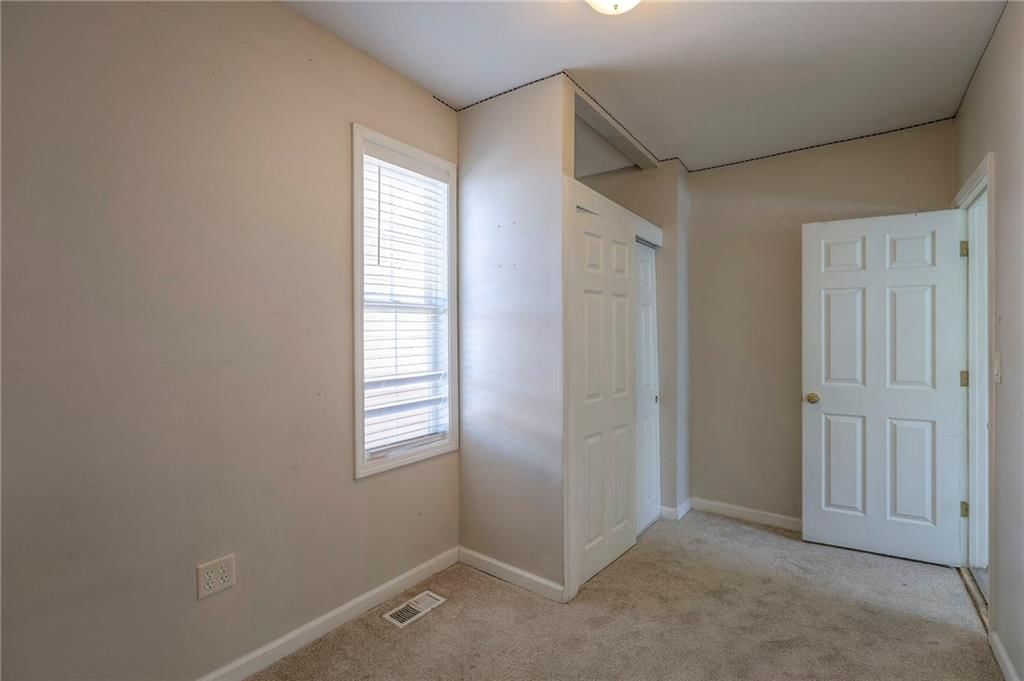 937 Riverview Avenue — photo 17