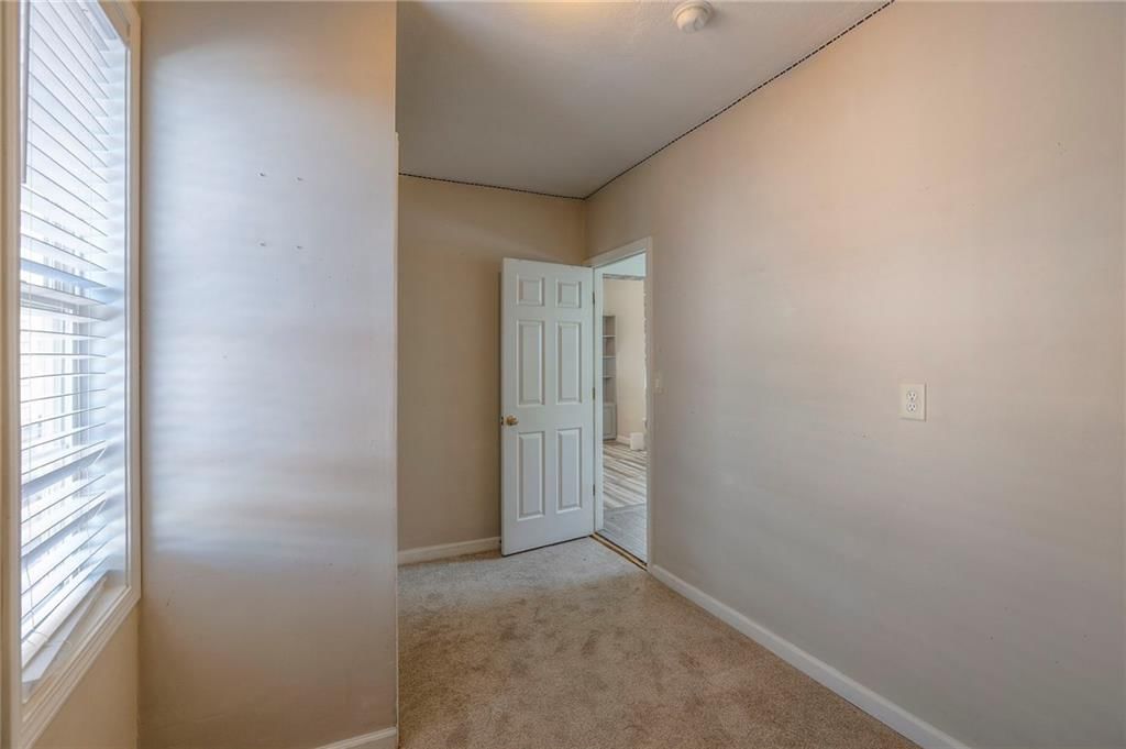 937 Riverview Avenue — photo 18