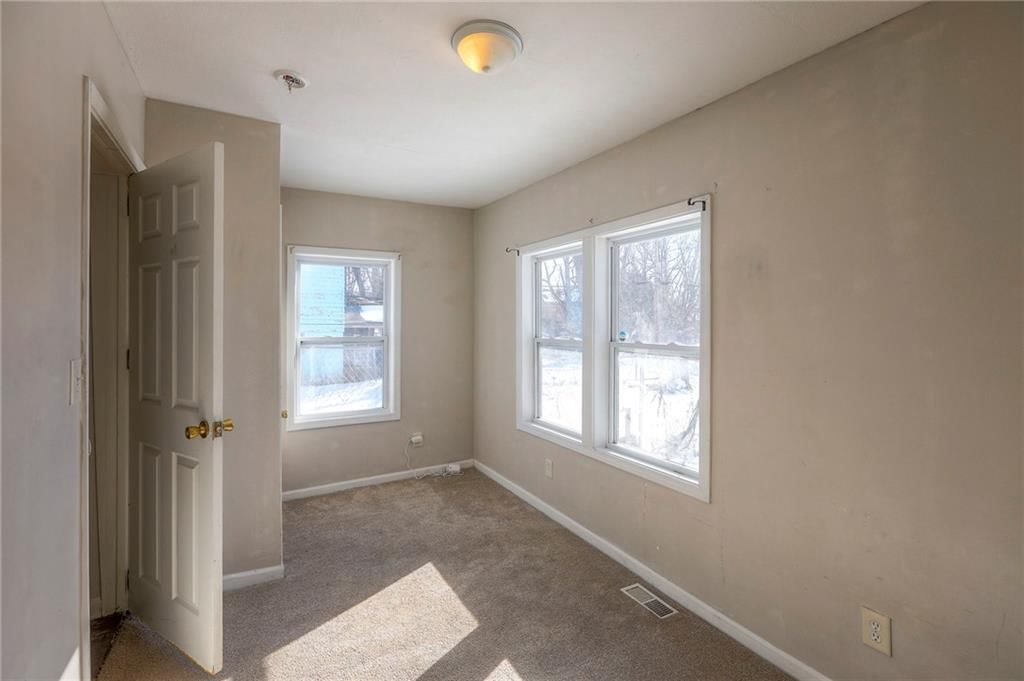 937 Riverview Avenue — photo 21