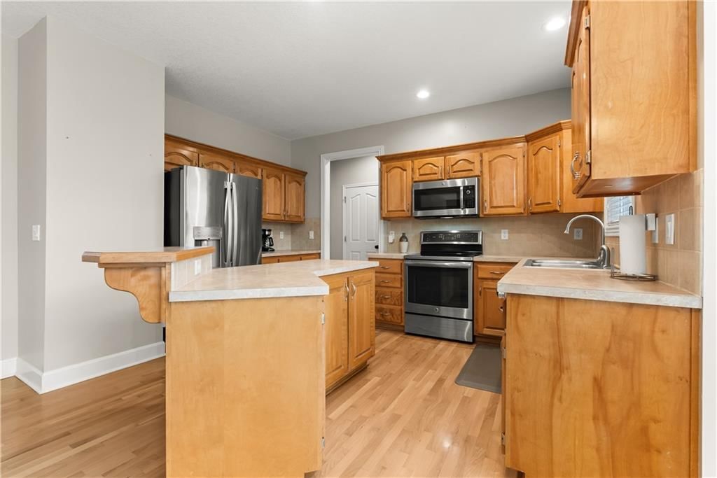21010 W 54 Street — photo 10