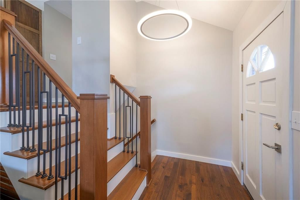 908 NE Bristol Drive — photo 6