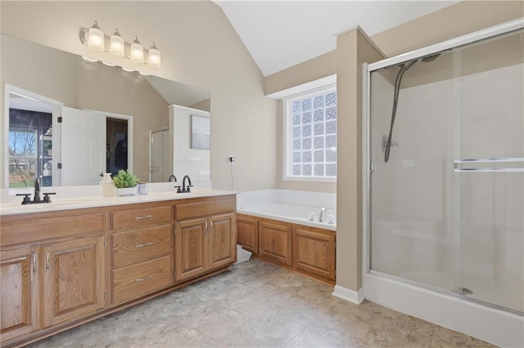 1010 WELLINGTON Way — photo 10