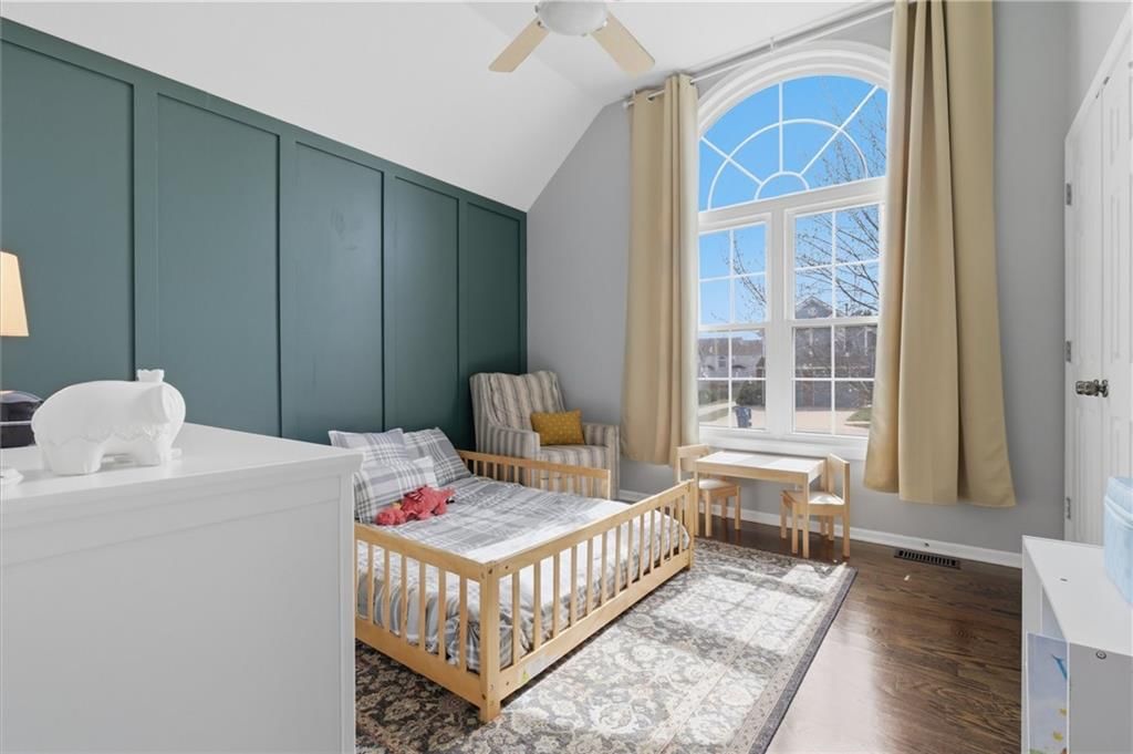 1010 WELLINGTON Way — photo 14