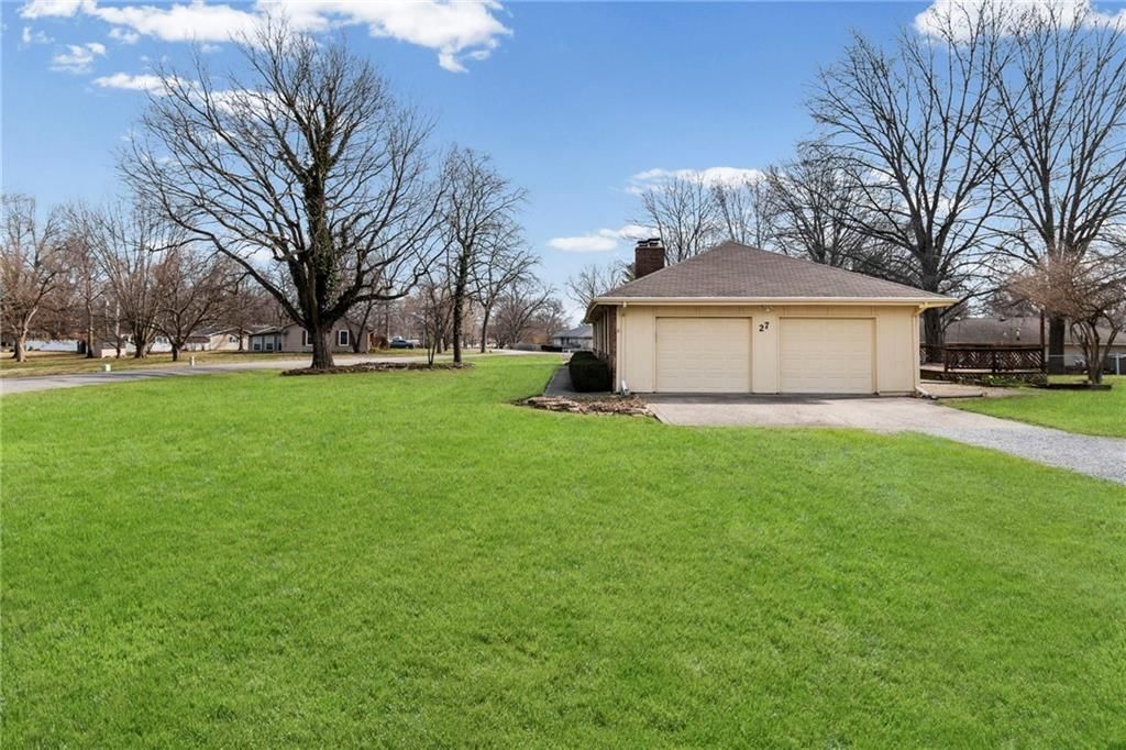 27 Circle Drive — photo 4