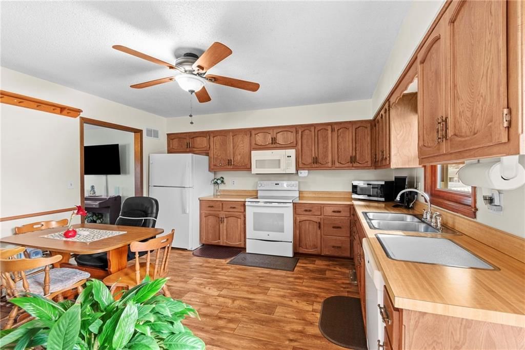 27 Circle Drive — photo 10