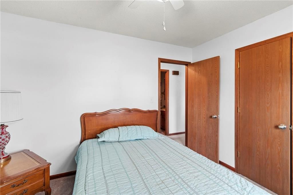27 Circle Drive — photo 17