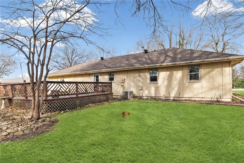 27 Circle Drive — photo 21