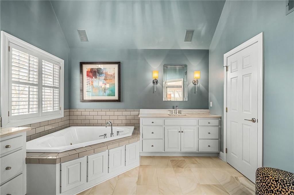 10730 S Cedar Niles Circle — photo 41
