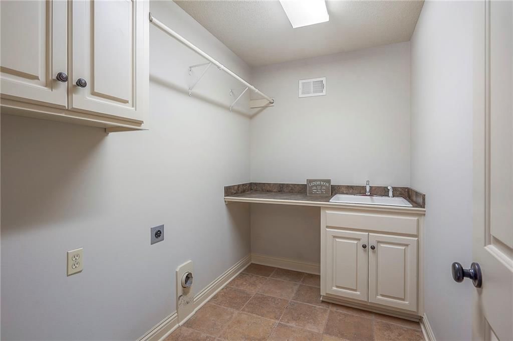 14666 S Bond Street — photo 49