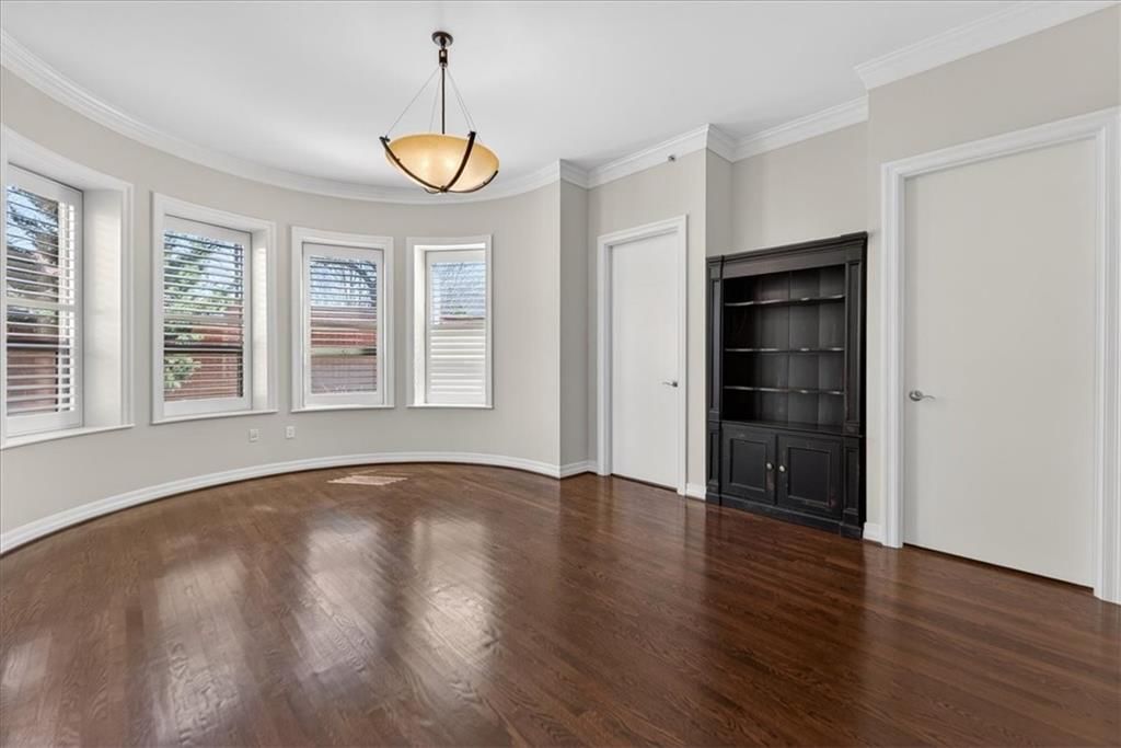 4900 Central Street — photo 11