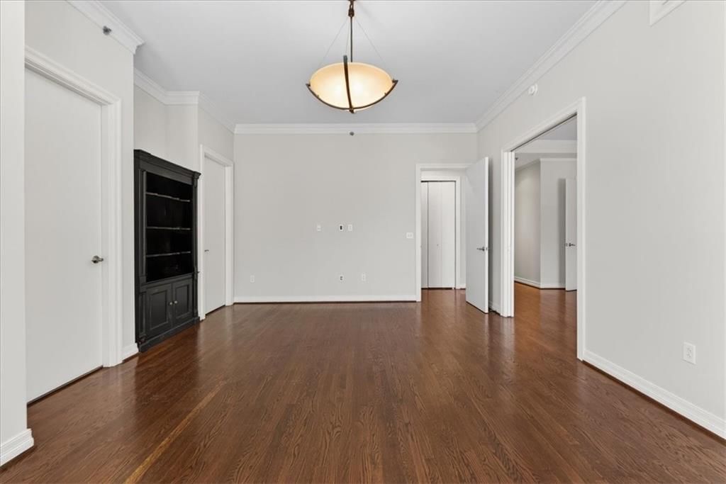 4900 Central Street — photo 13