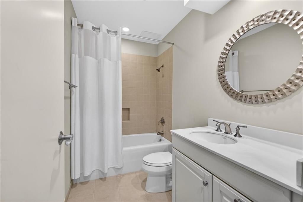 4900 Central Street — photo 14