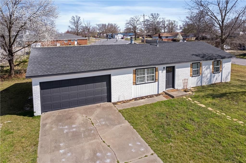 401 N Edgewood Drive — photo 9