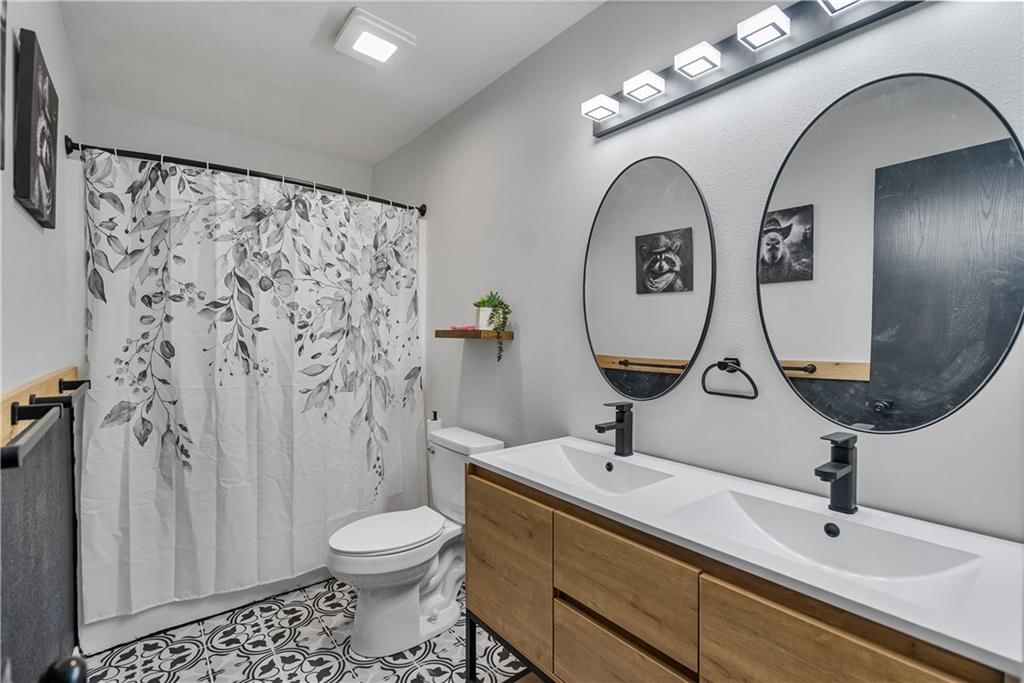 401 N Edgewood Drive — photo 31