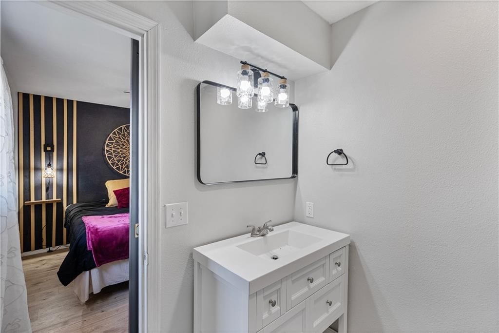 401 N Edgewood Drive — photo 45